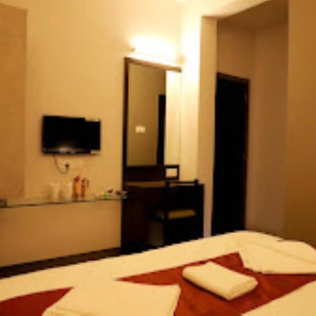 Lotus Lodge Kalmath Kankavali Esterno foto