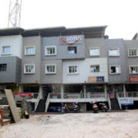 Lotus Lodge Kalmath Kankavali Esterno foto