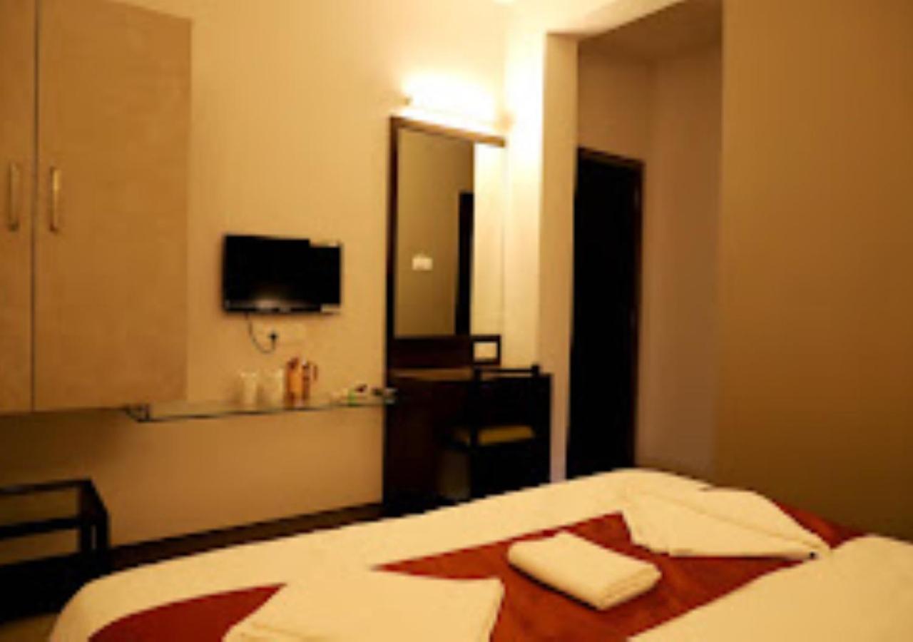Lotus Lodge Kalmath Kankavali Esterno foto